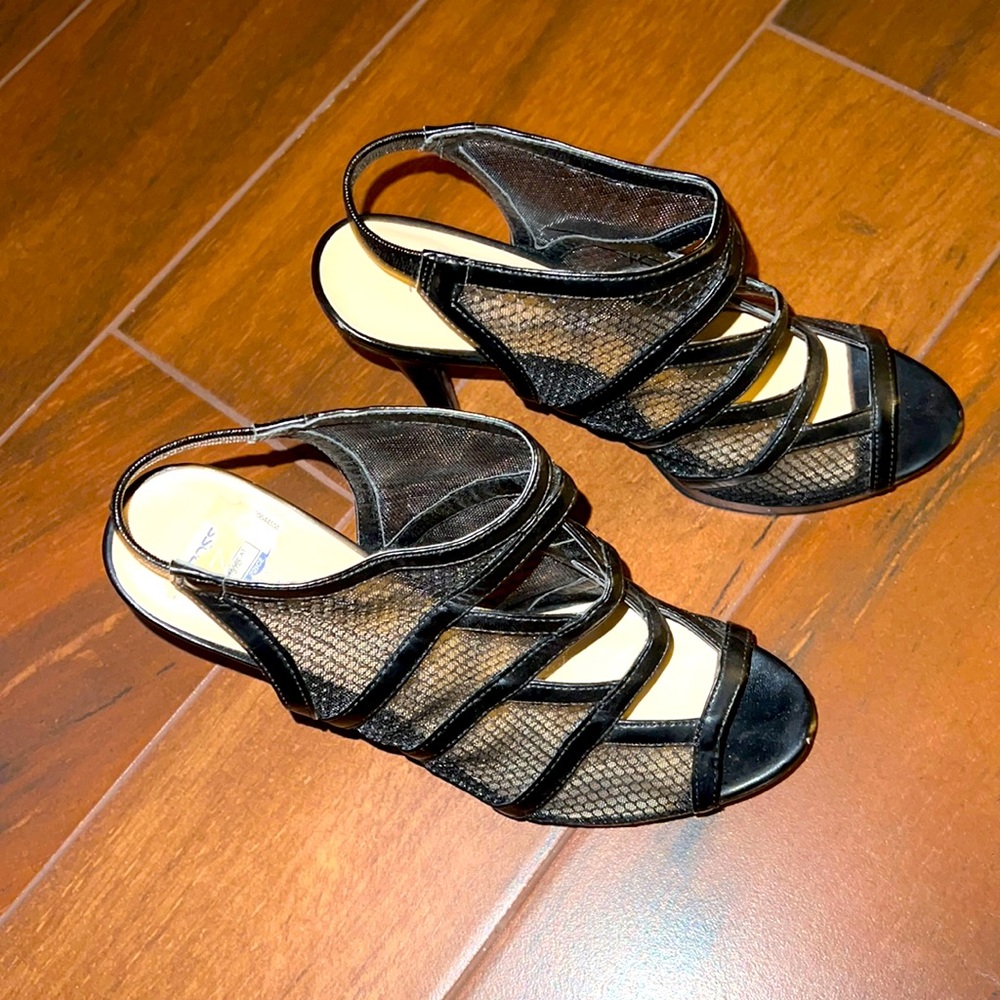 Nine West